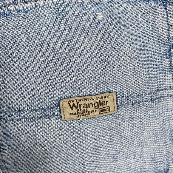 Wrangler Faith Bratz Custom Hand Painted Rigid Denim Jeans Size 38x34 - Picture 11 of 12